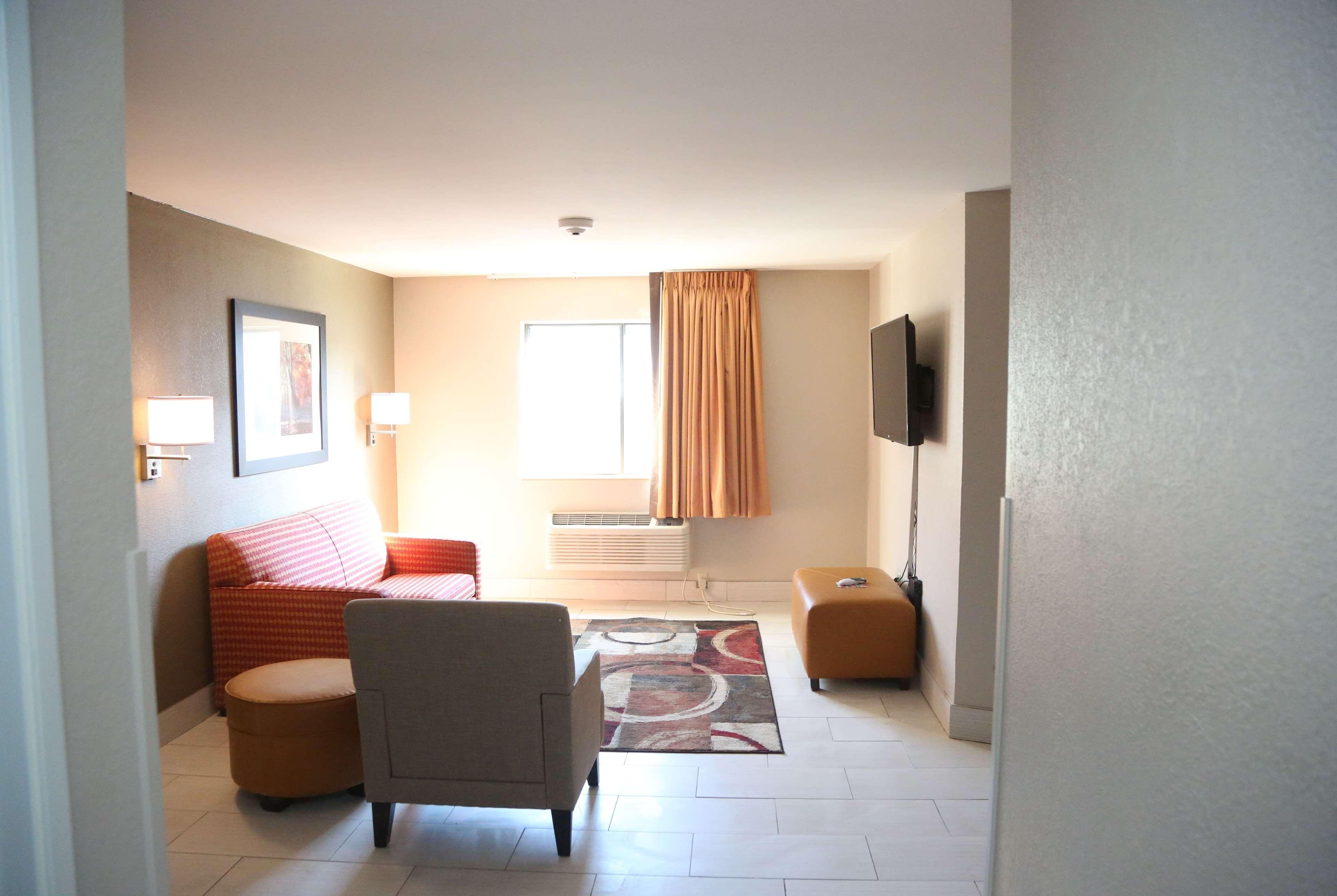 Hotel Super 8 By Wyndham Portsmouth Rosemount Exteriér fotografie